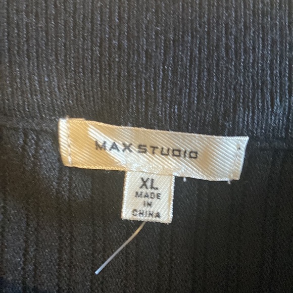 Max Studio black knit skirt A-line - Picture 5 of 8